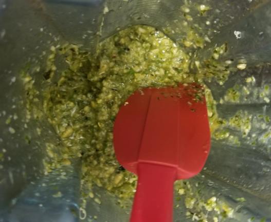 Сливочный соус песто